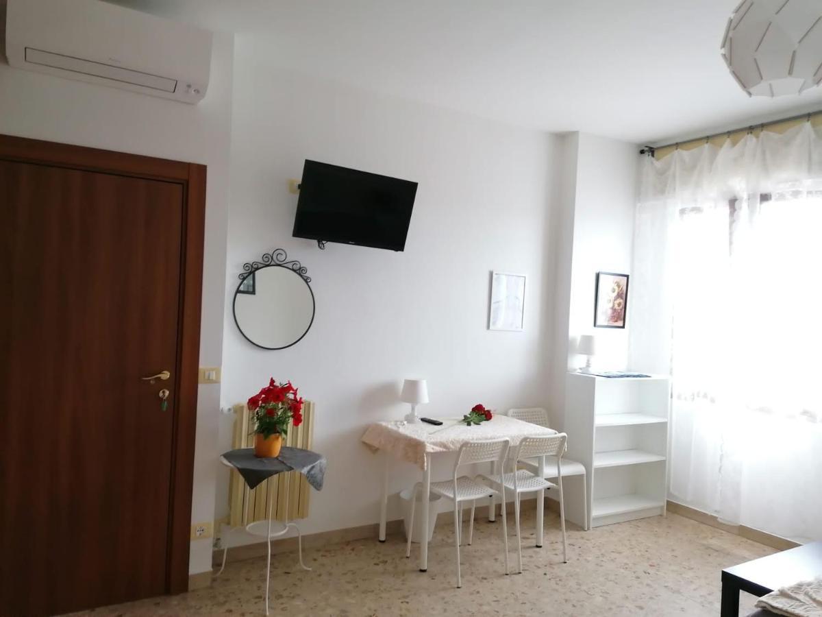 Giuseppe House Apartment ปิซา ภายนอก รูปภาพ